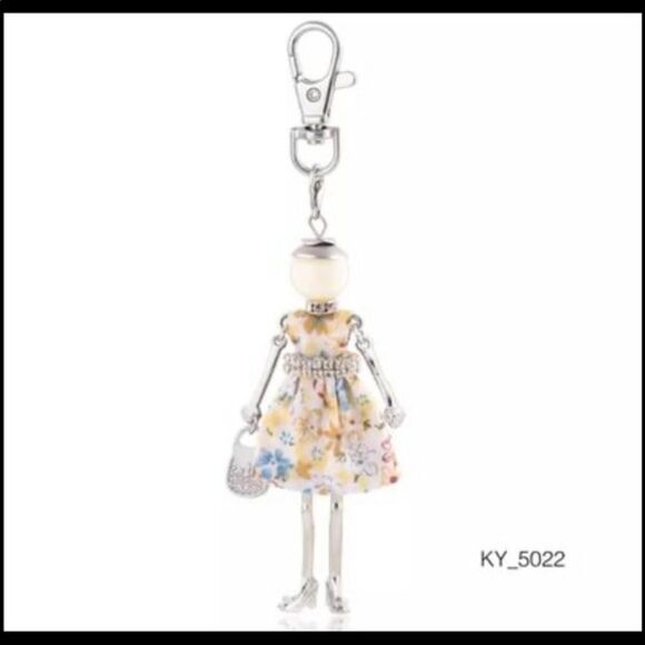 🔥🔥SALE🔥🔥FASHION Friends Clips - Picture 3 of 10